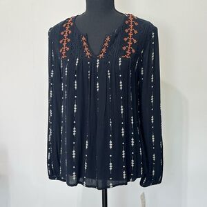 New Mudd Long Sleeve Boho V-Neck Lace Detail Blouse Size Small Women’s Black